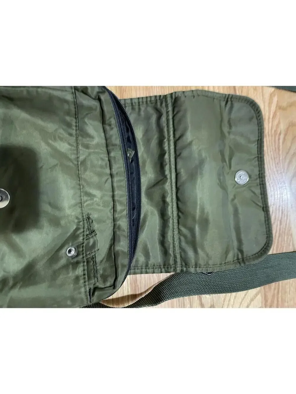 ESpirit Olive Green Fanny Pack Crossbody Purse Bag Organizer men / women / trave